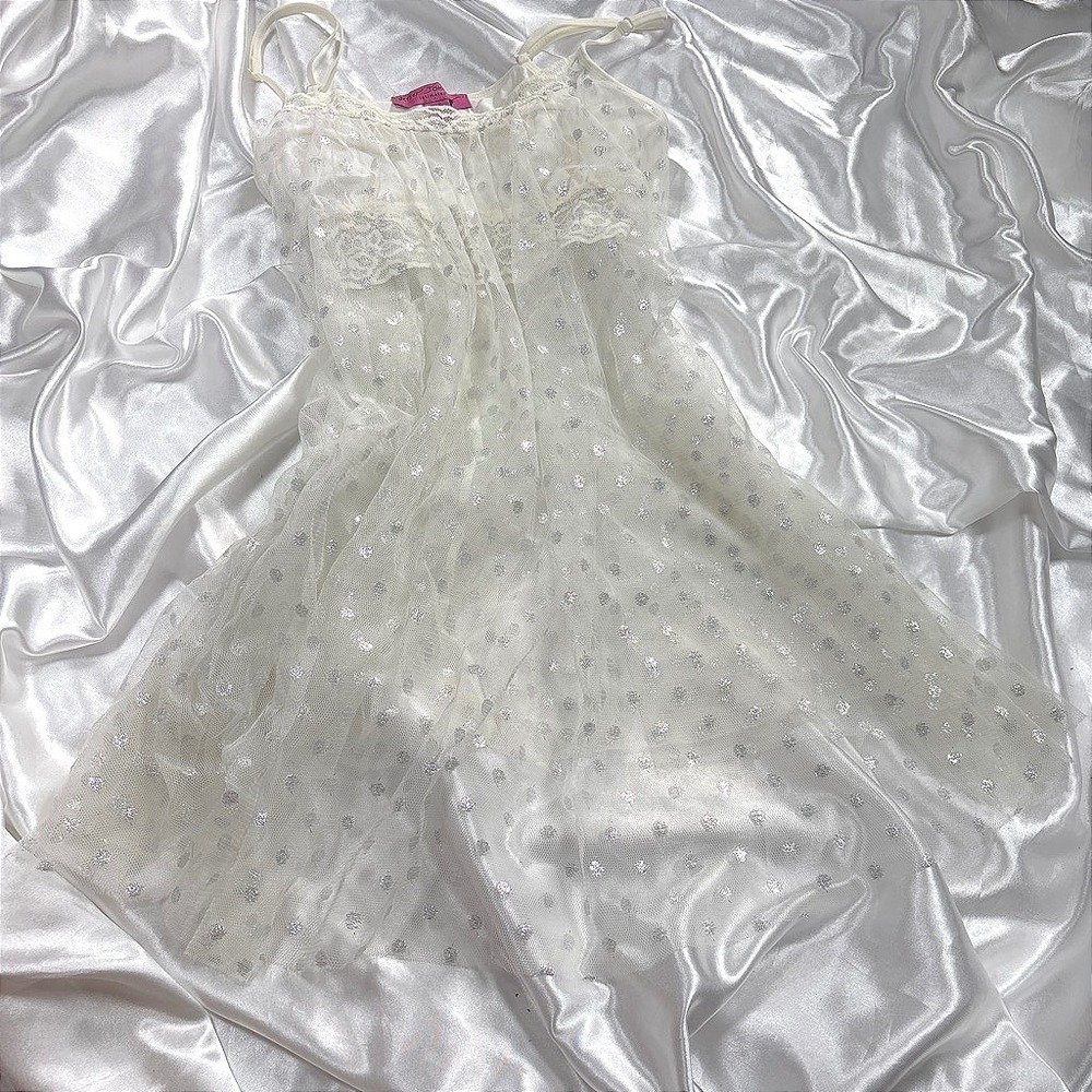 y2k Betsey Johnson Chemise White Excellent Silver Polka Dot Mesh Lace Trim S - Picture 2 of 6
